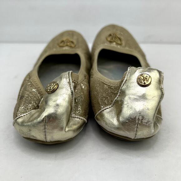 Stuart Weitzman Women's Rose Champagne Gold Ballet Flats - Picture 4 of 7